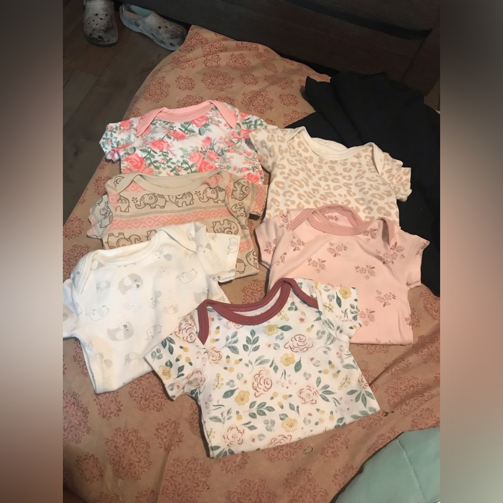 Infant onesies
